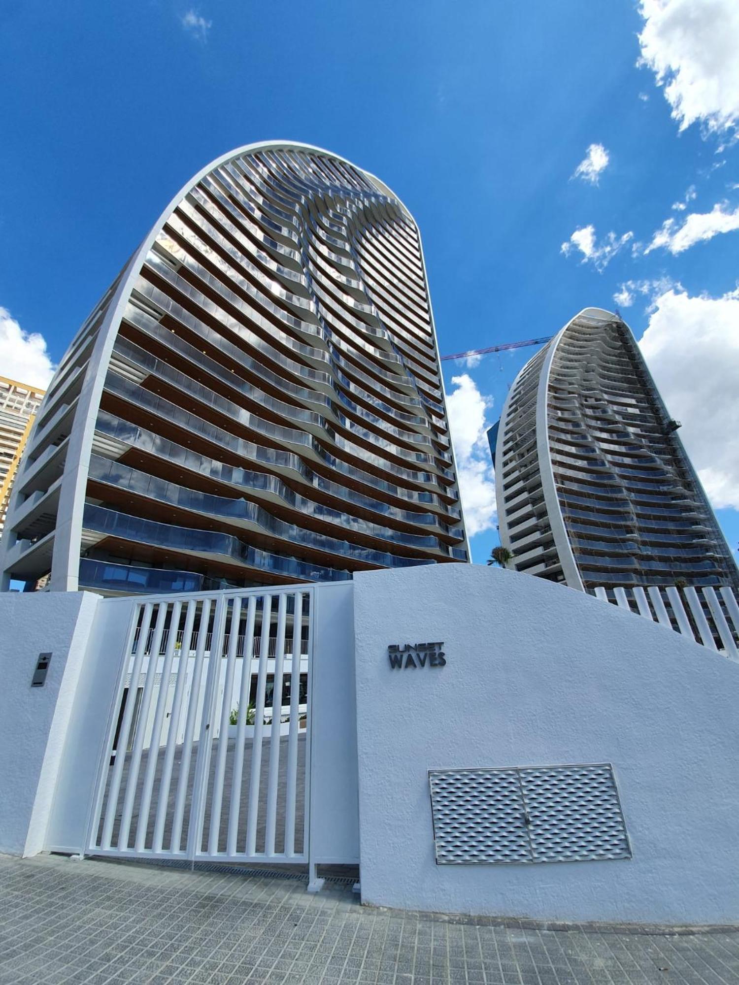 Apartamento Sunset Waves Vistas Al Mar Benidorm Exterior foto